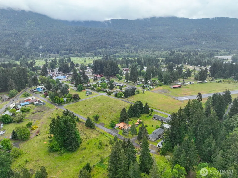 126 Tahoma Street W Packwood, WA 98361