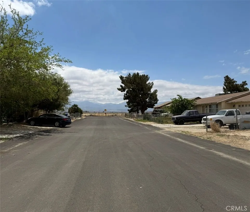 39143 169th E Palmdale, CA 93591