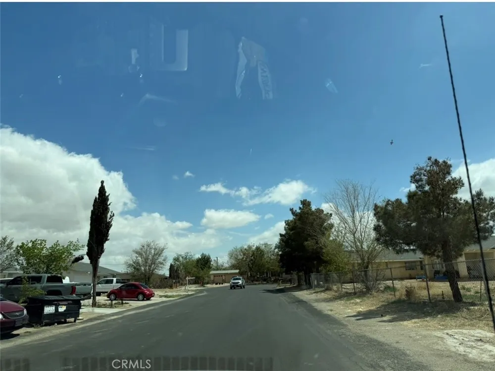 39143 169th E Palmdale, CA 93591