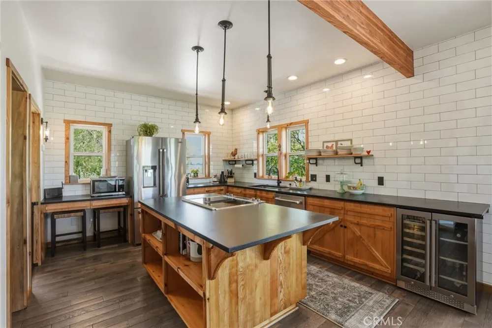 17186 Highway 126 Other, CA 97759