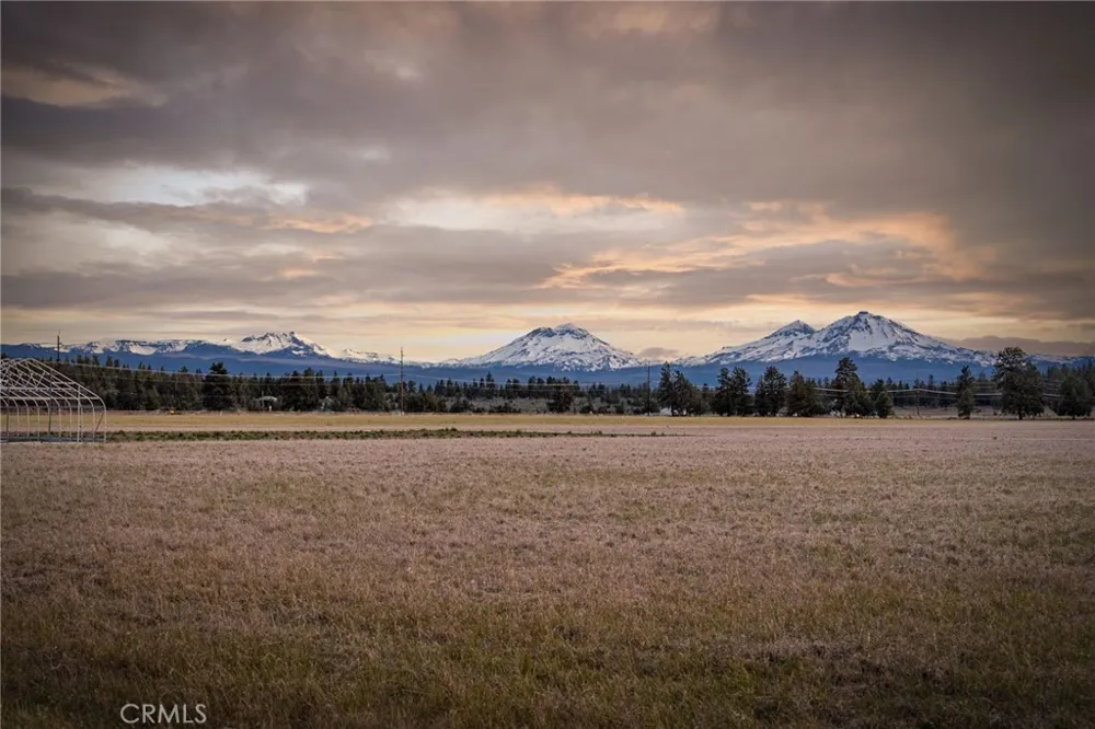17186 Highway 126 Other, CA 97759