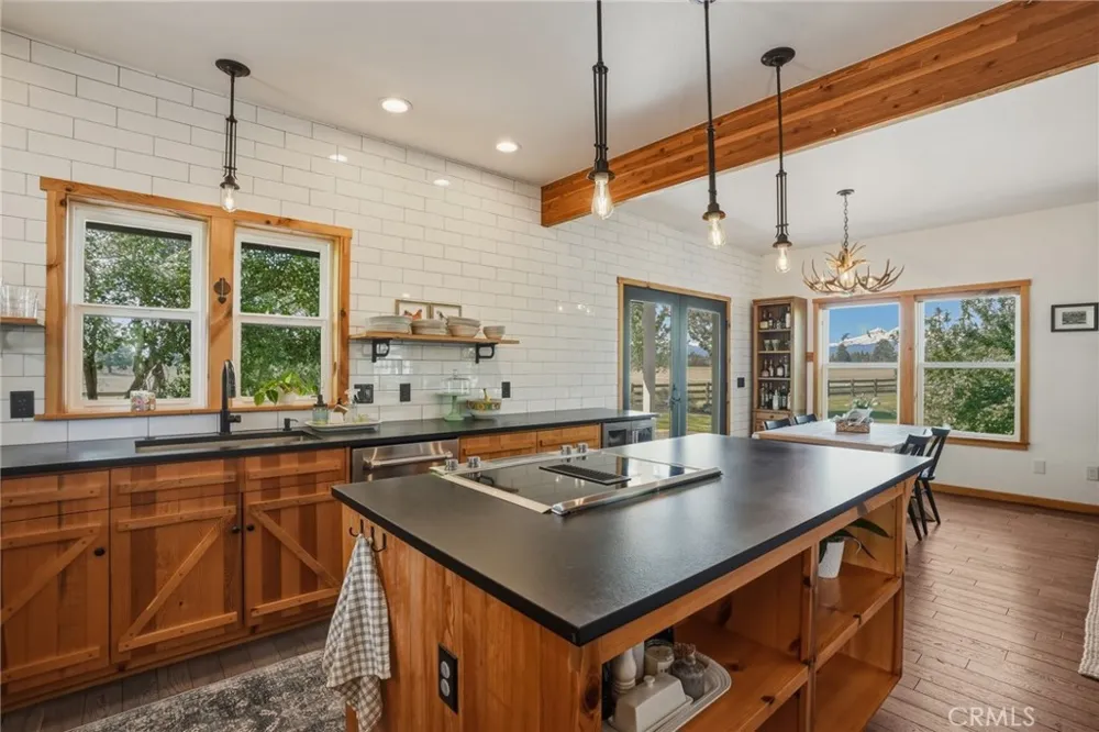 17186 Highway 126 Other, CA 97759