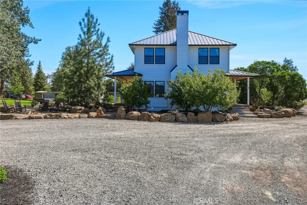 17186 Highway 126 Other, CA 97759