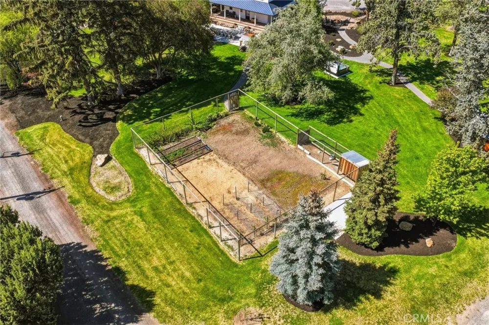 17186 Highway 126 Other, CA 97759