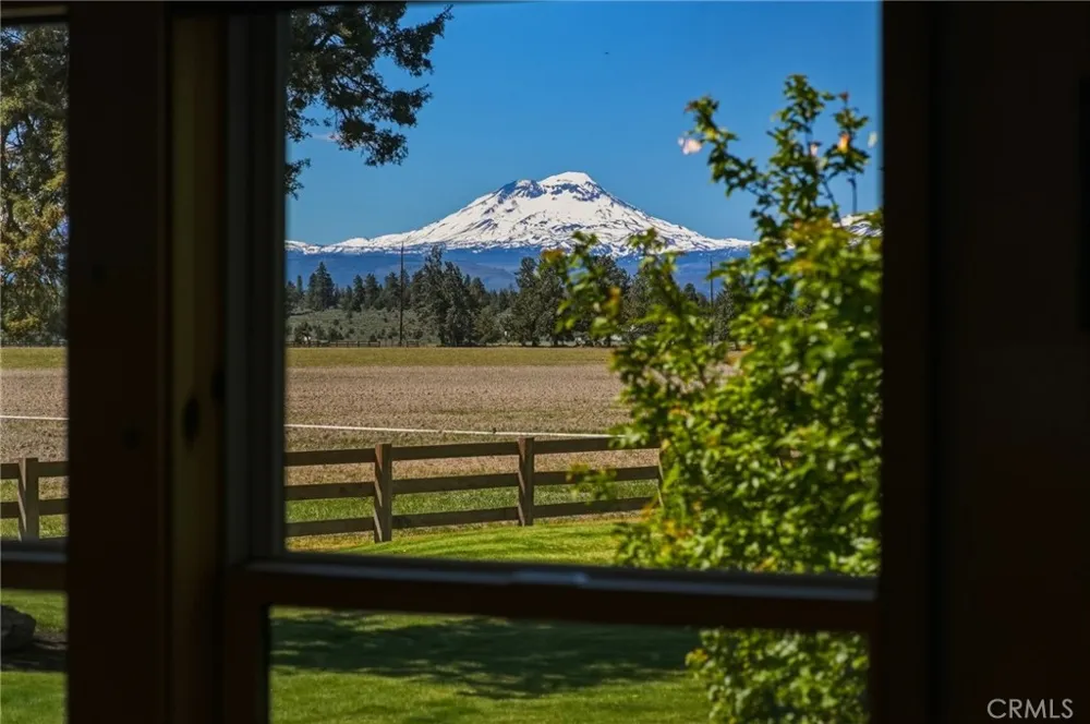 17186 Highway 126 Other, CA 97759