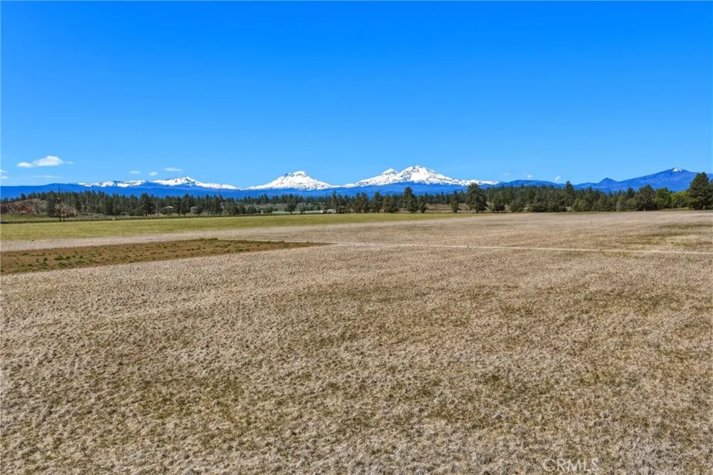 17186 Highway 126 Other, CA 97759