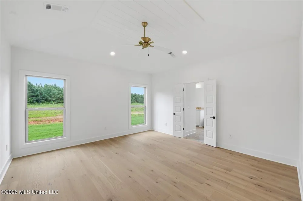 619 Dry Creek Road Magee, MS 39111