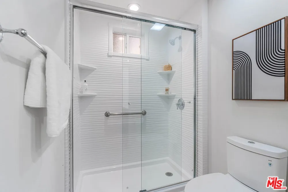 6020 Seabluff Drive #114 Playa Vista, CA 90094