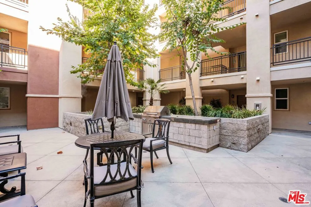 6020 Seabluff Drive #114 Playa Vista, CA 90094