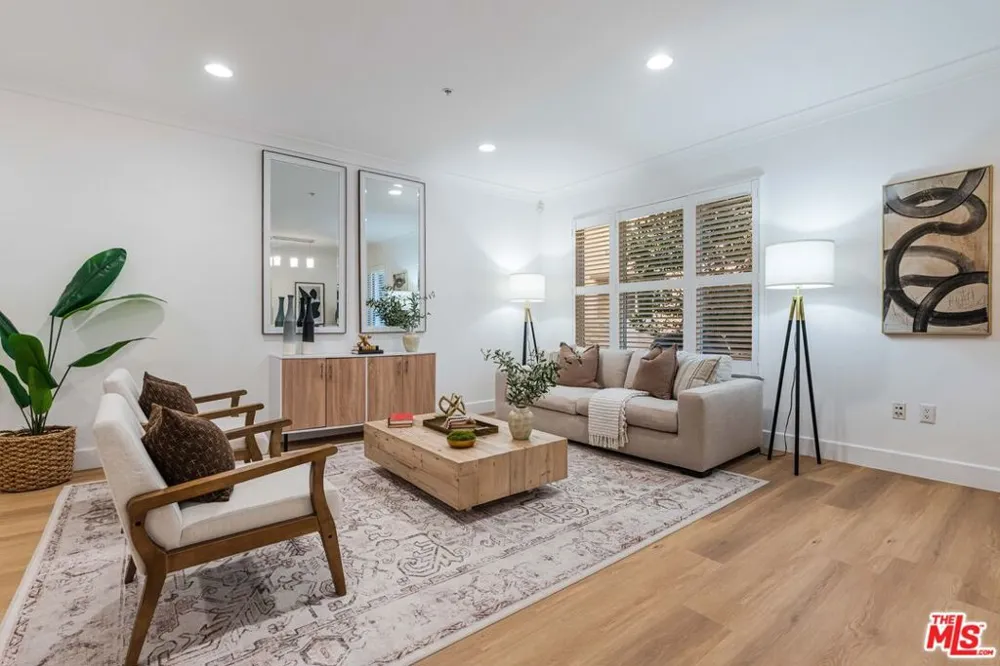 6020 Seabluff Drive #114 Playa Vista, CA 90094