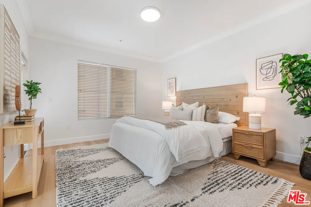 6020 Seabluff Drive #114 Playa Vista, CA 90094