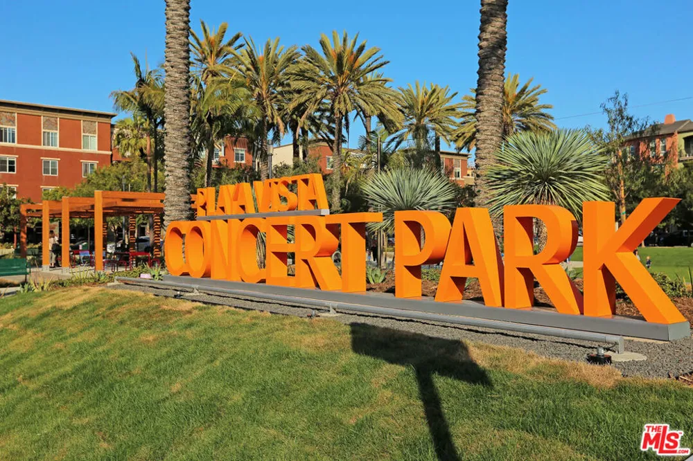 6020 Seabluff Drive #114 Playa Vista, CA 90094