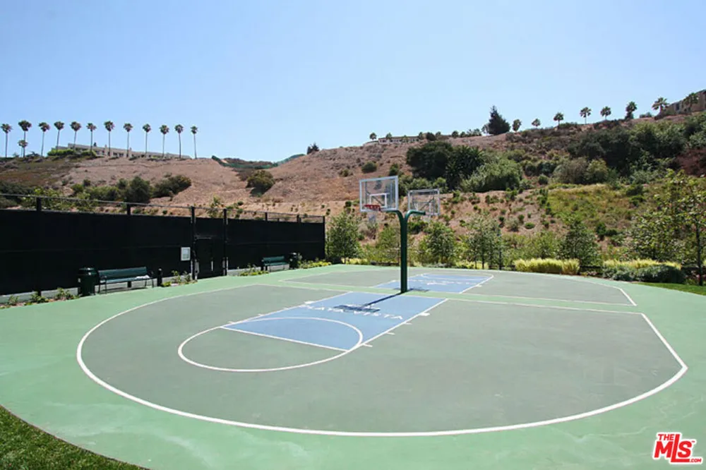 6020 Seabluff Drive #114 Playa Vista, CA 90094