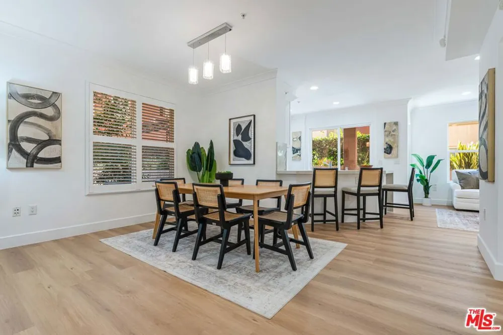6020 Seabluff Drive #114 Playa Vista, CA 90094