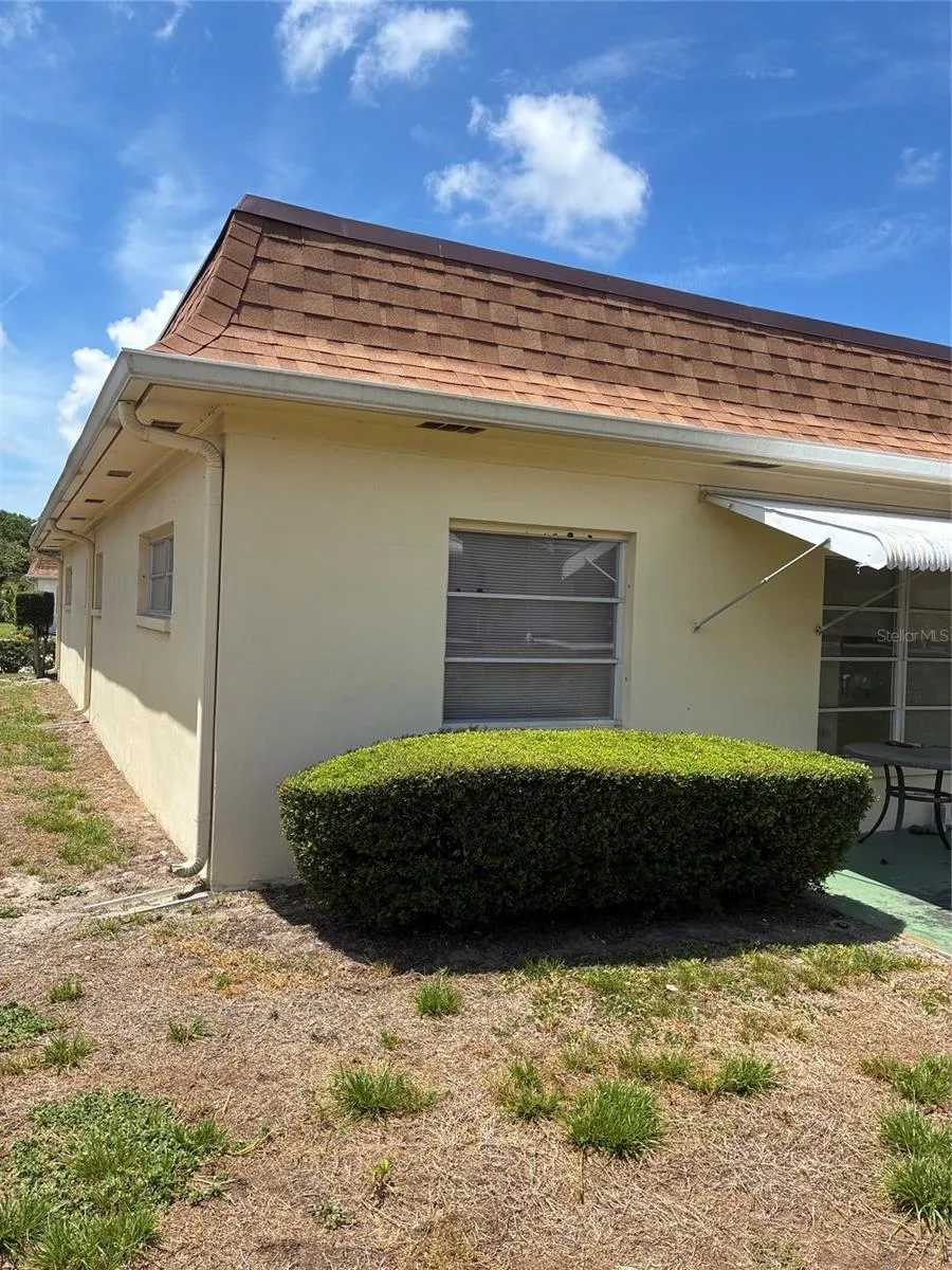 1657 S LAKE AVENUE #1 Clearwater, FL 33756