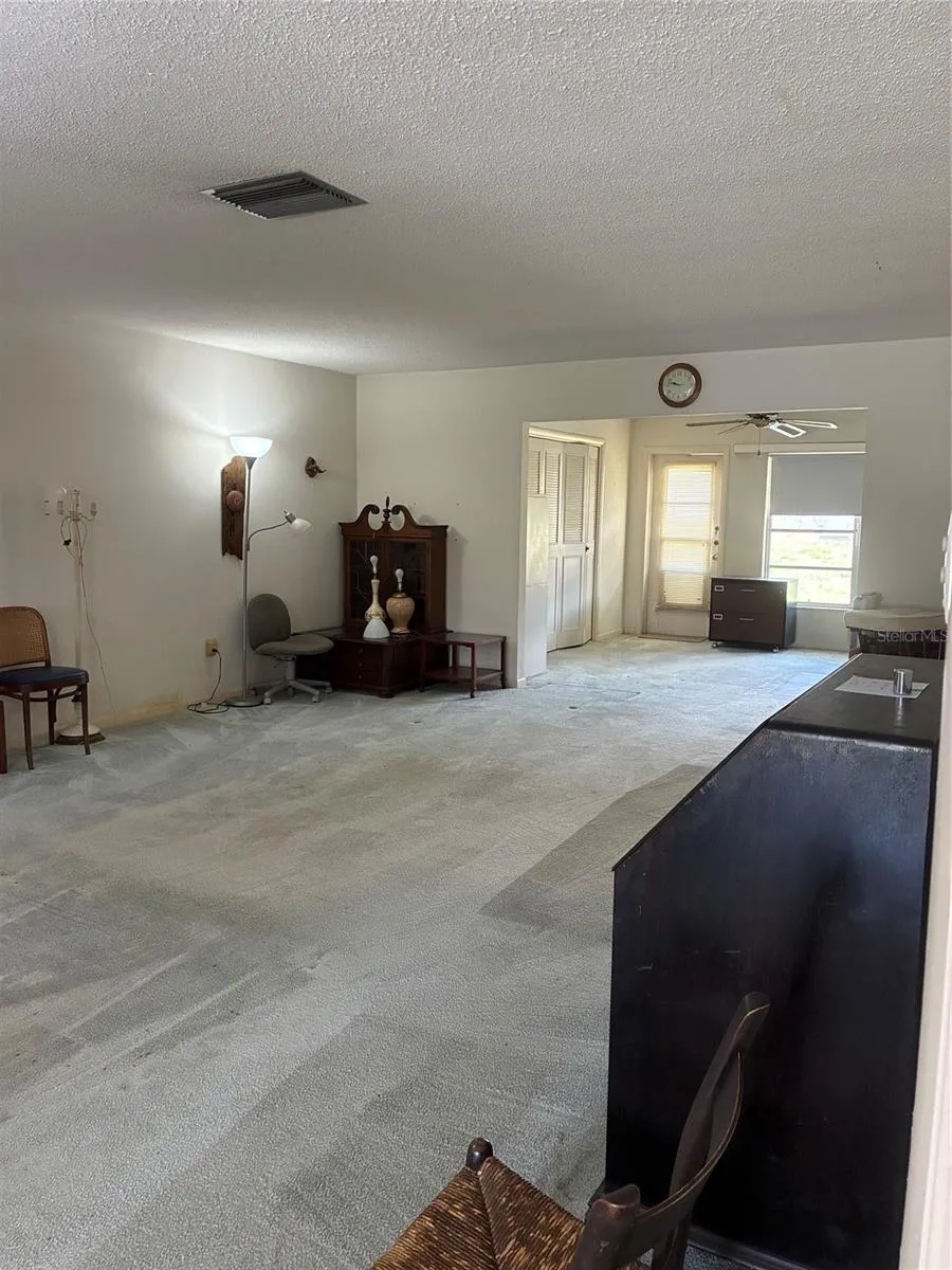 1657 S LAKE AVENUE #1 Clearwater, FL 33756