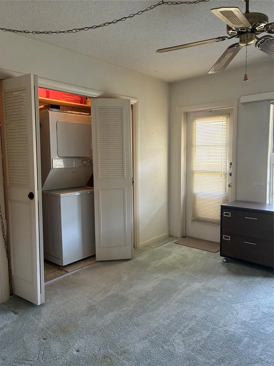 1657 S LAKE AVENUE #1 Clearwater, FL 33756