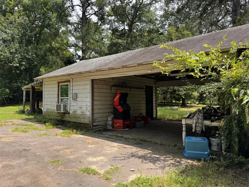 406 Pace Ave. Naples, TX 75568