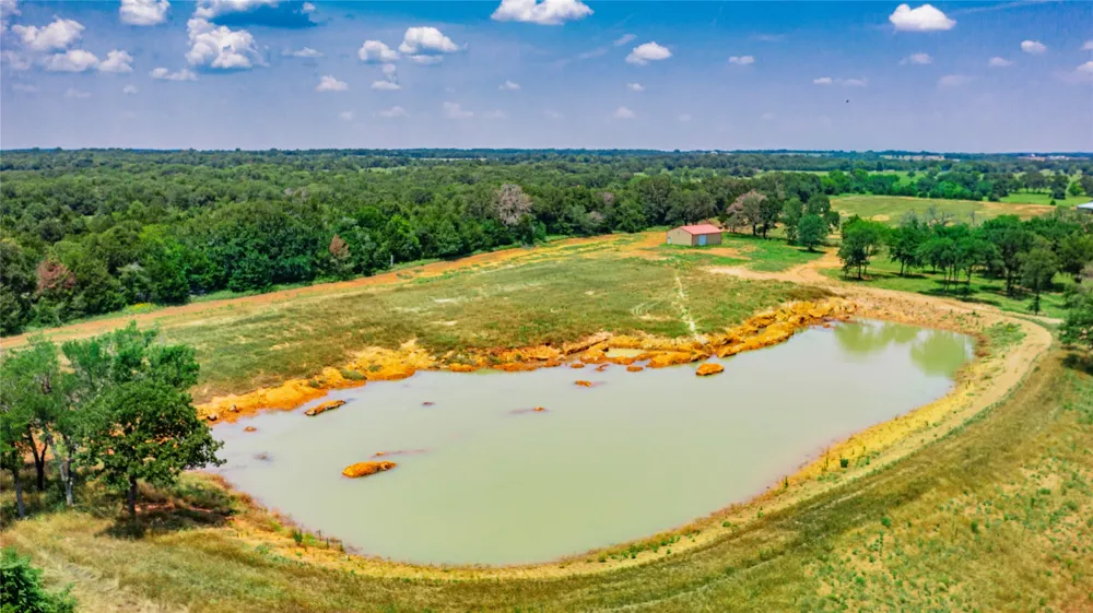 1789 Brumelow Road Whitesboro, TX 76273