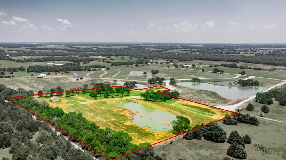 1789 Brumelow Road Whitesboro, TX 76273