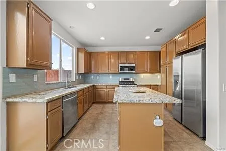 32372 Safflower Winchester, CA 92596