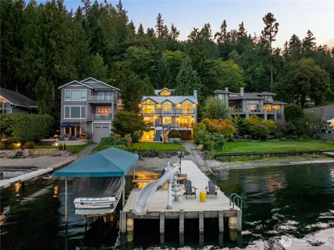 528 W Lake Sammamish Parkway SE