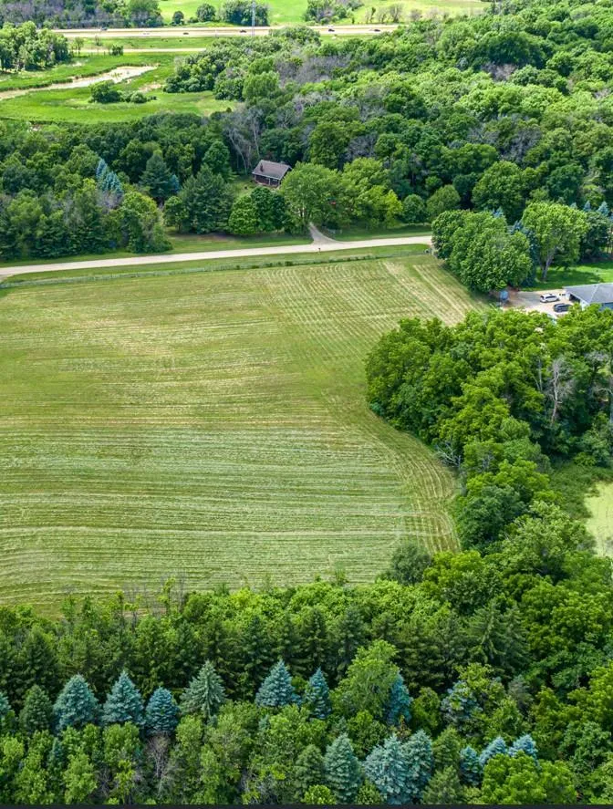 -XXXX Aberdeen Trail Northfield, MN 55057