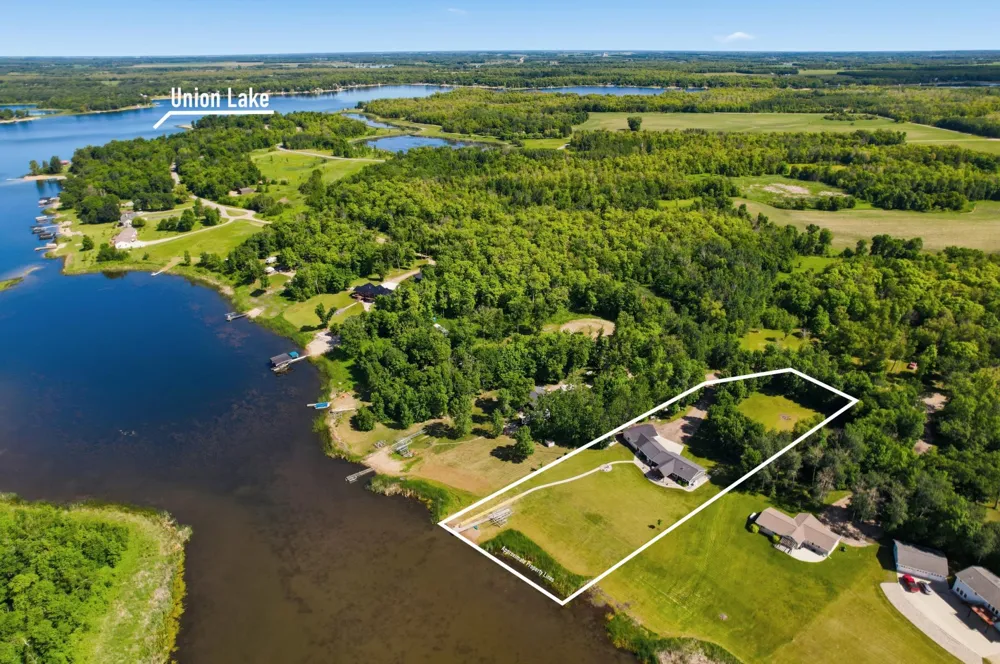 18155 Anderson Trail SE Erskine, MN 56535