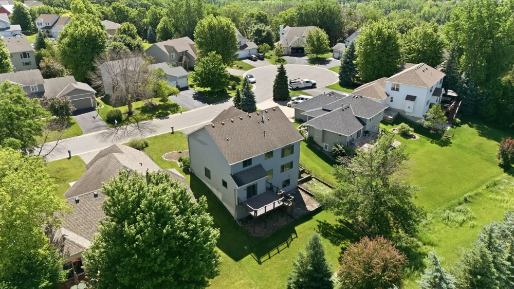 230 Butternut Circle Carver, MN 55315
