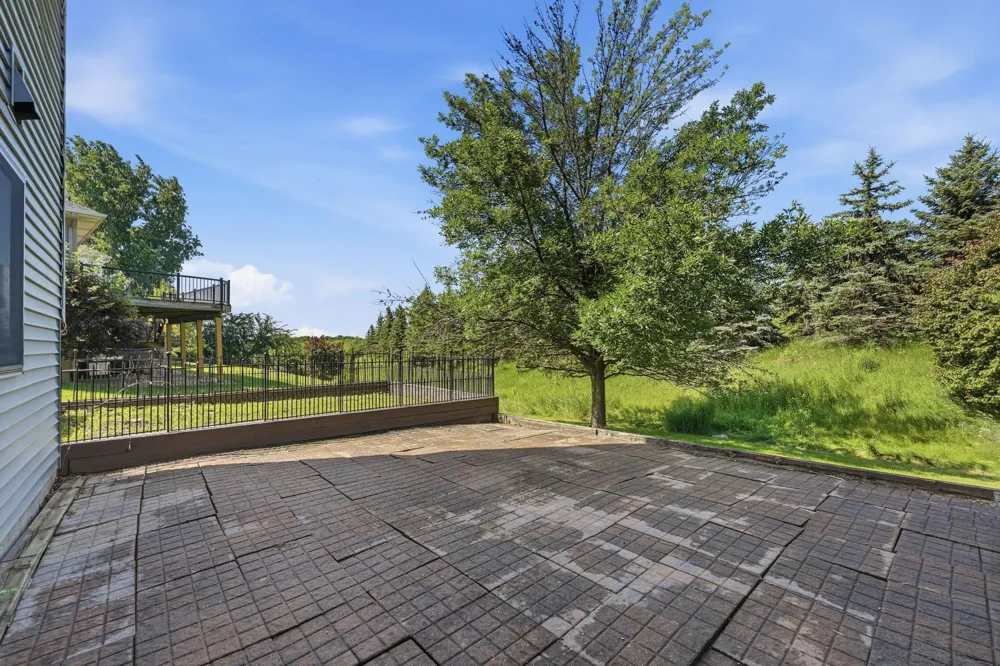 230 Butternut Circle Carver, MN 55315