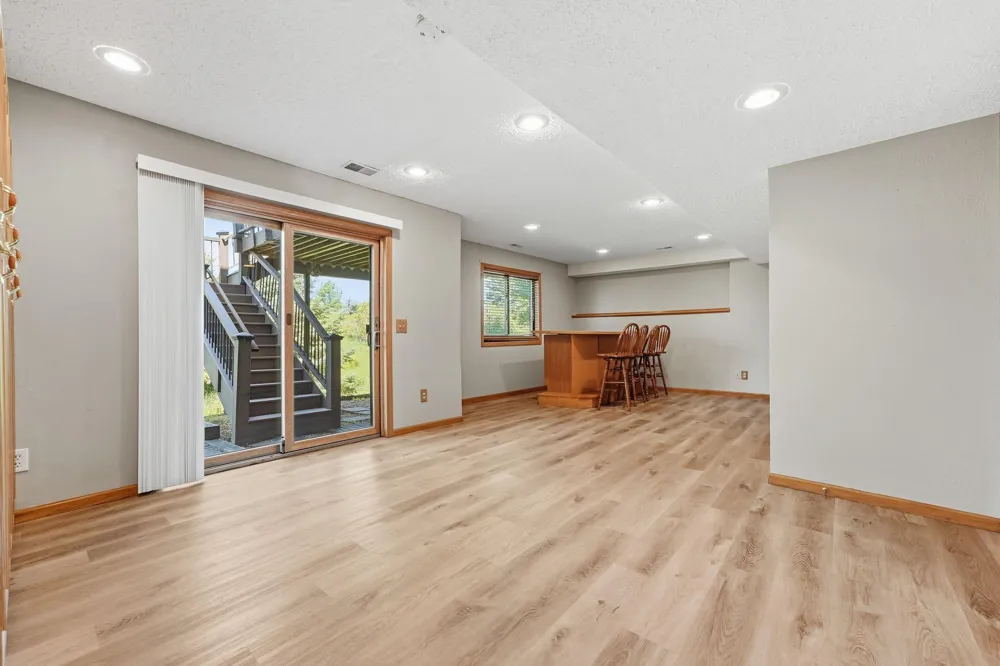 230 Butternut Circle Carver, MN 55315