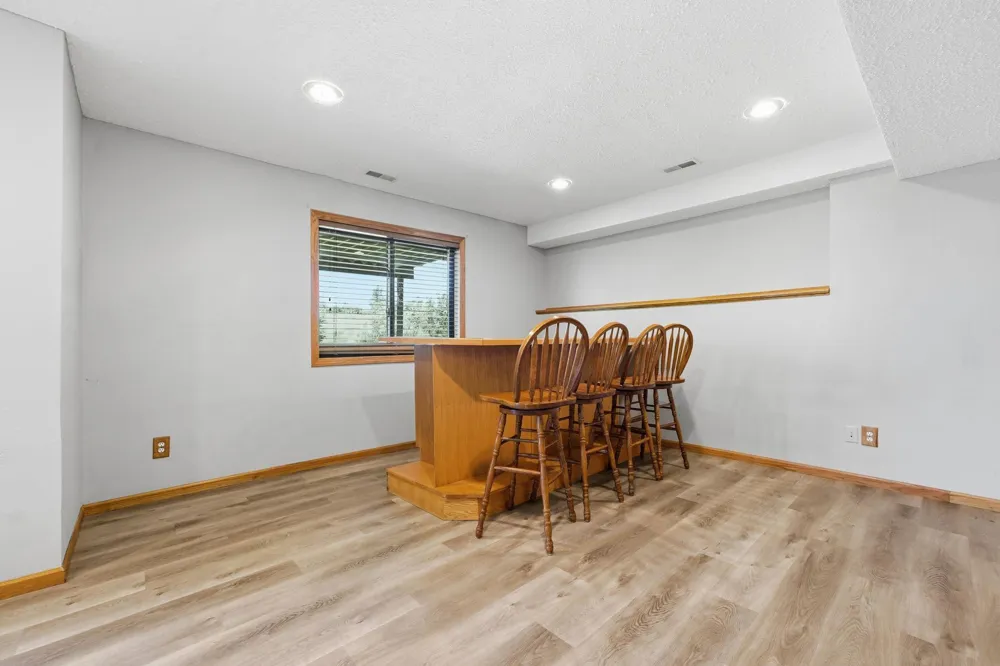 230 Butternut Circle Carver, MN 55315