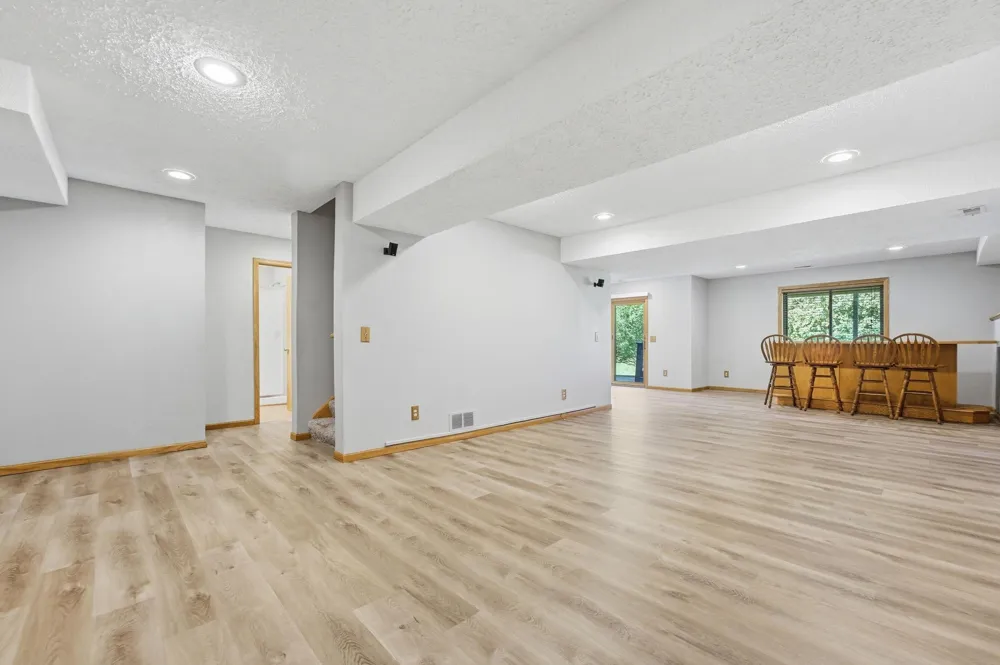230 Butternut Circle Carver, MN 55315