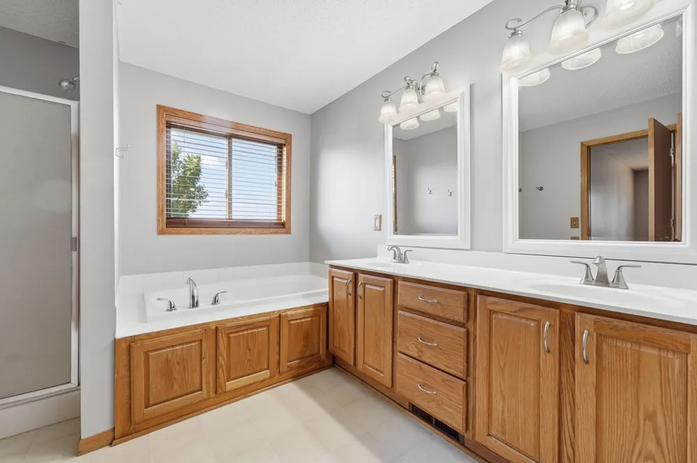 230 Butternut Circle Carver, MN 55315