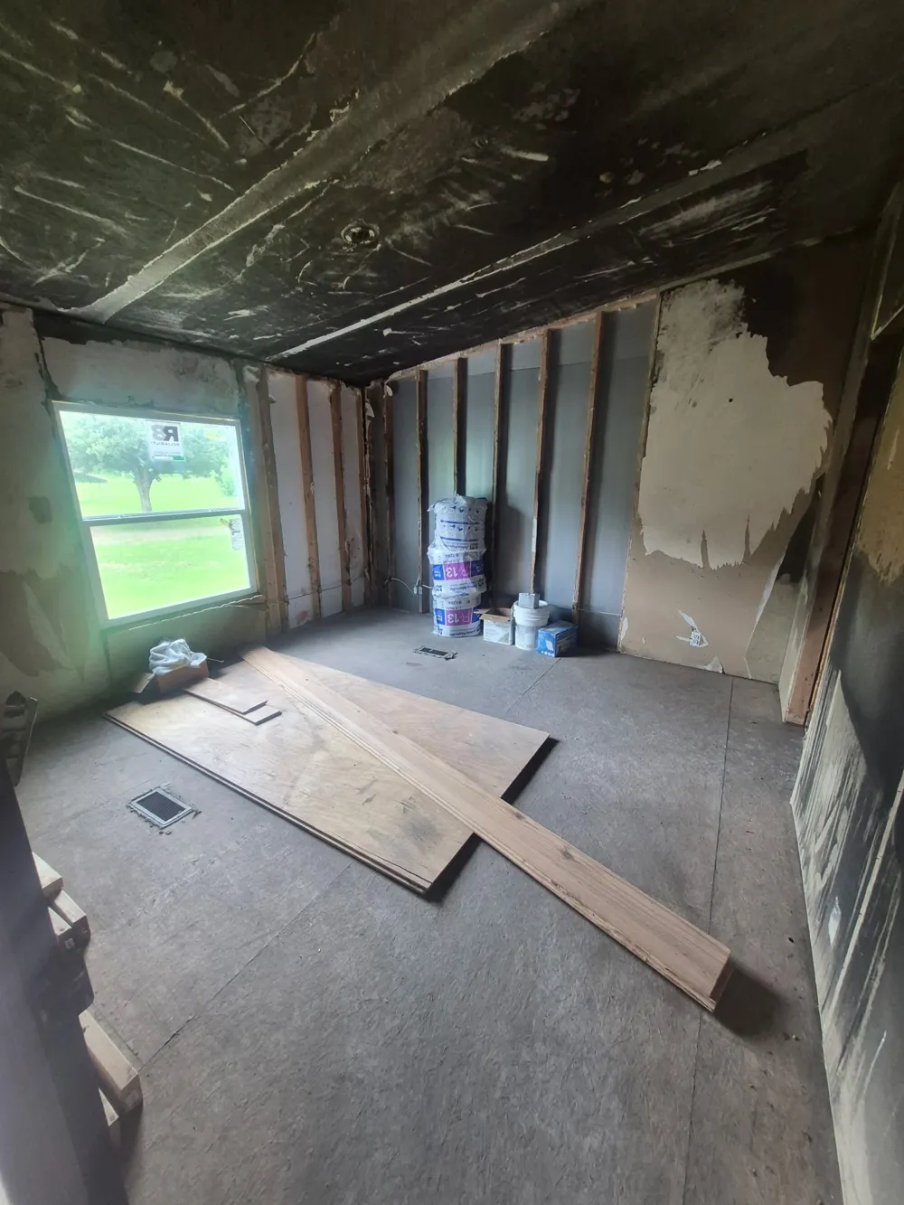 210 CR 4317 Heard Rd Naples, TX 75568