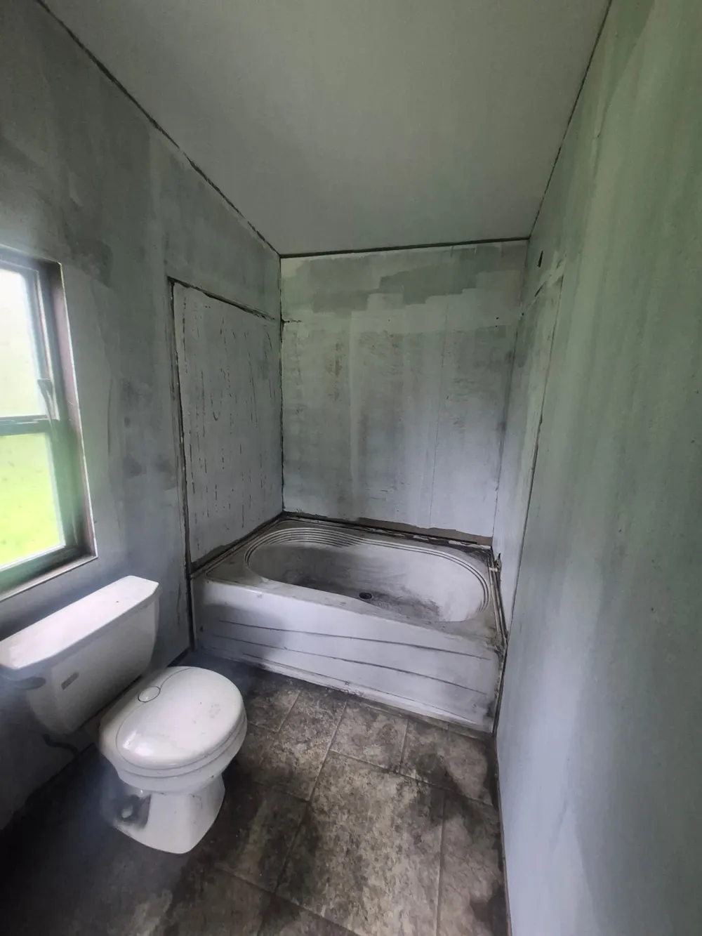 210 CR 4317 Heard Rd Naples, TX 75568