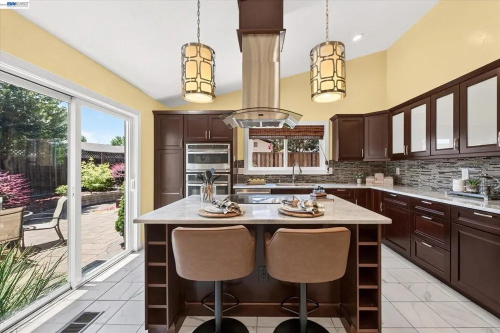 2358 Crestline Rd Pleasanton, CA 94566