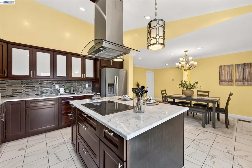 2358 Crestline Rd Pleasanton, CA 94566