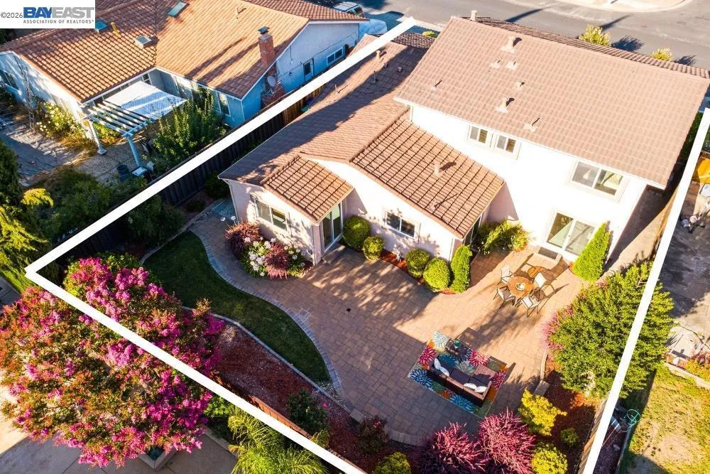 2358 Crestline Rd Pleasanton, CA 94566