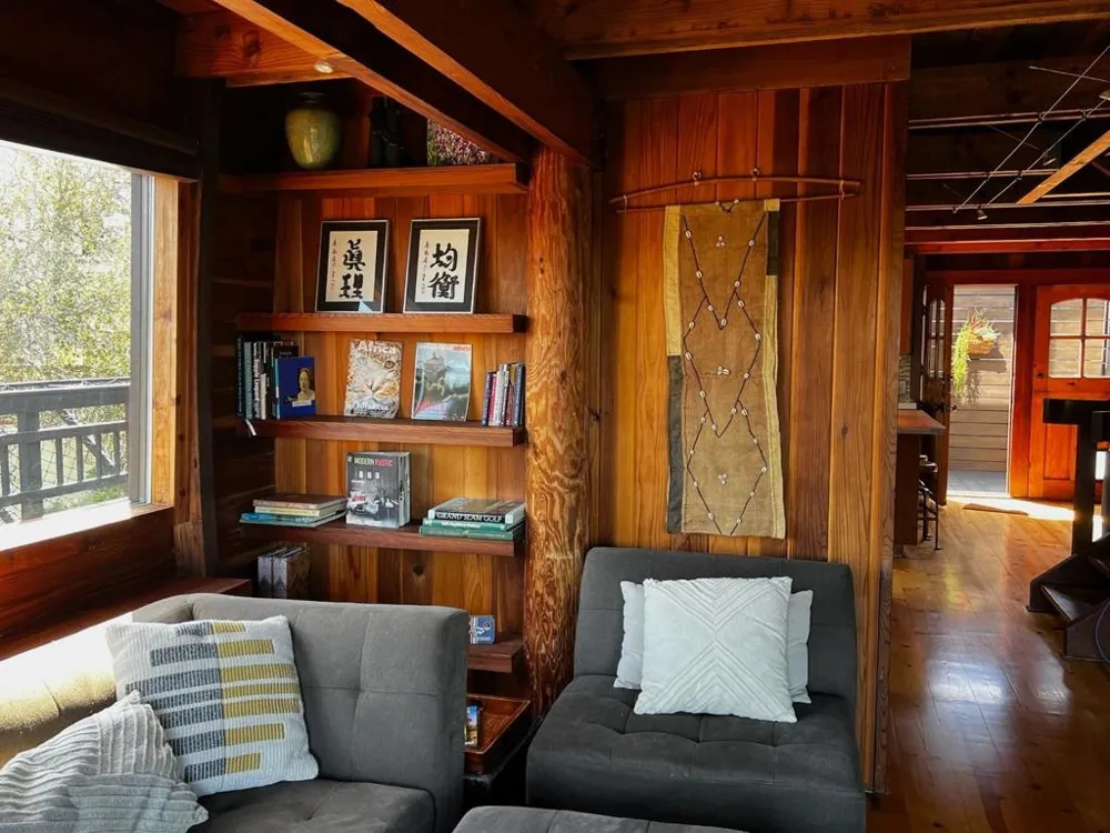 24312 San Juan Road Carmel, CA 93923