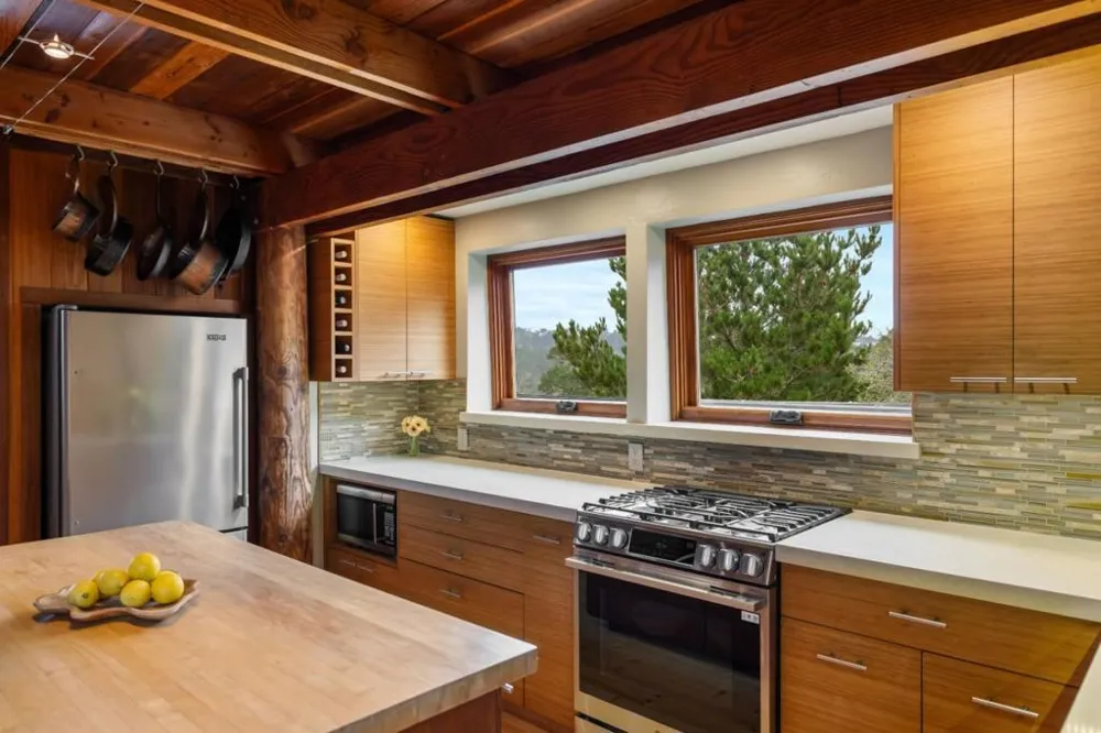 24312 San Juan Road Carmel, CA 93923