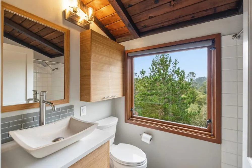 24312 San Juan Road Carmel, CA 93923