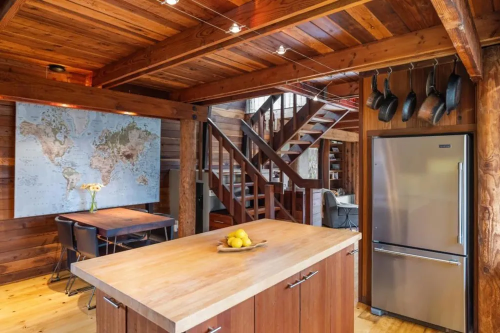 24312 San Juan Road Carmel, CA 93923