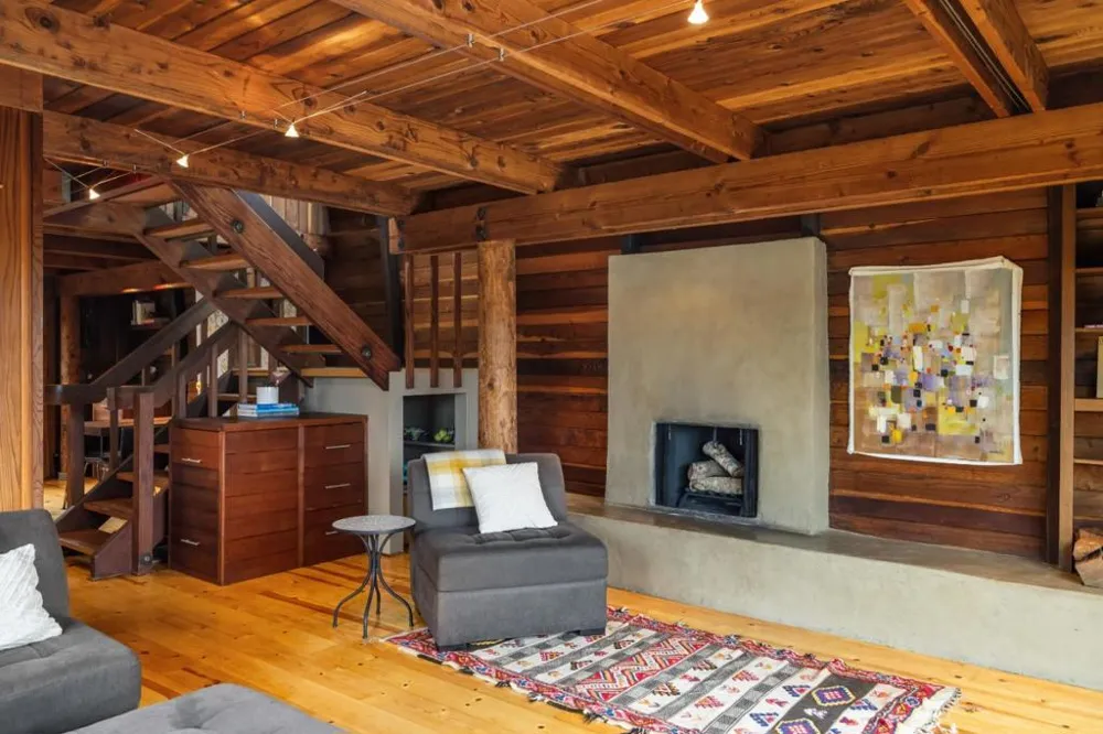 24312 San Juan Road Carmel, CA 93923