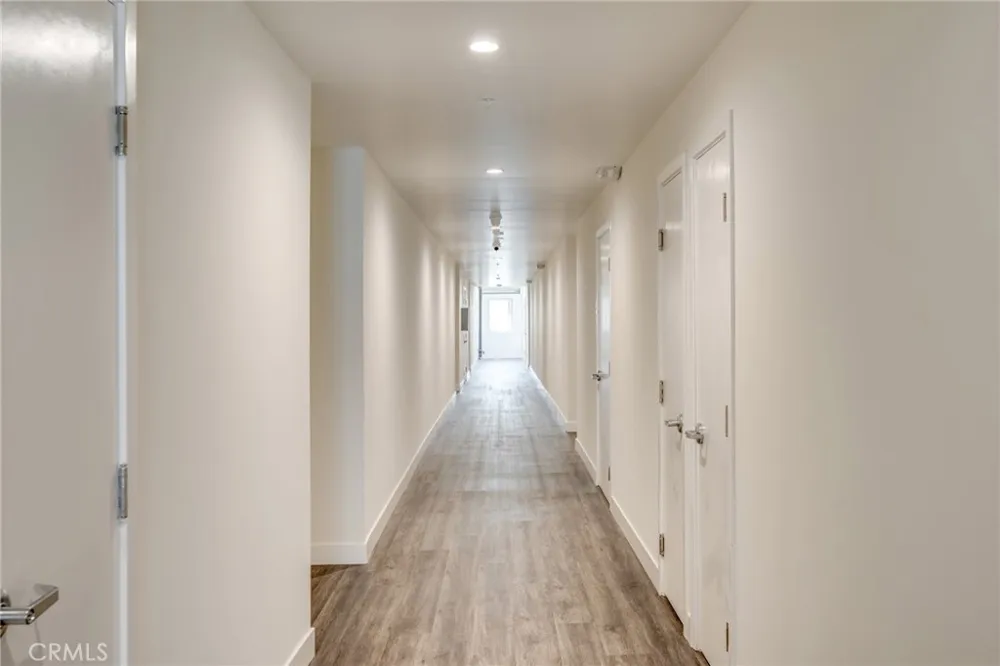 14526 Hartland Street #103 Van Nuys, CA 91405
