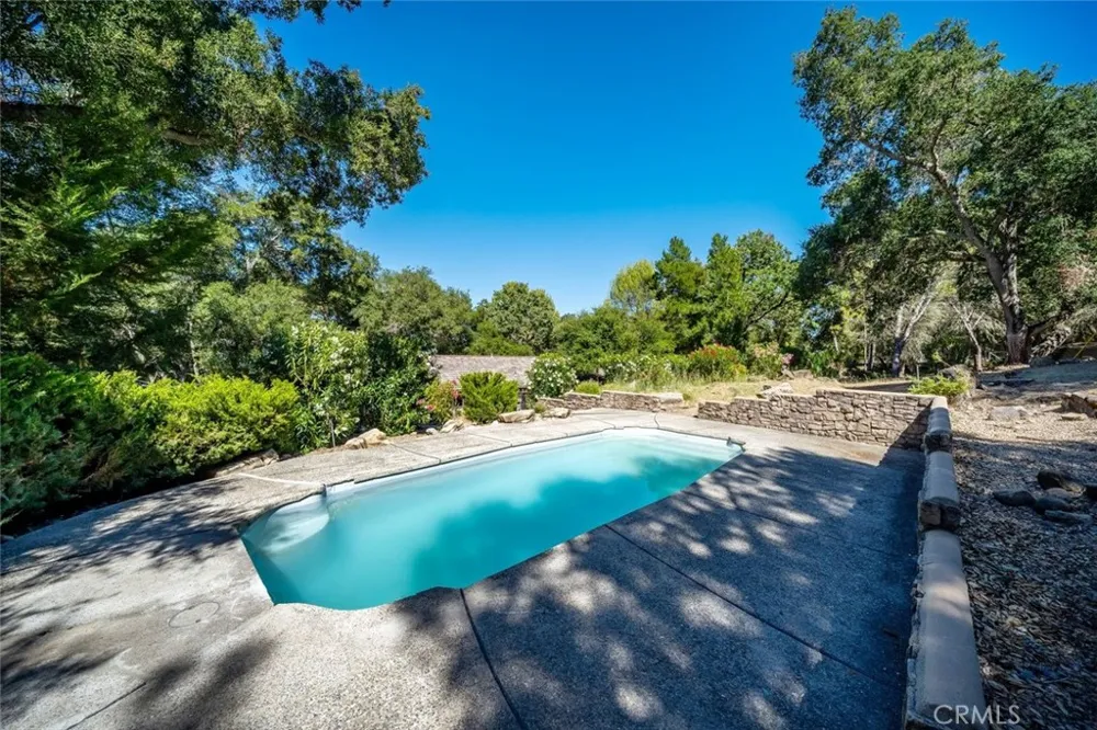 1731 San Fernando Road Atascadero, CA 93422