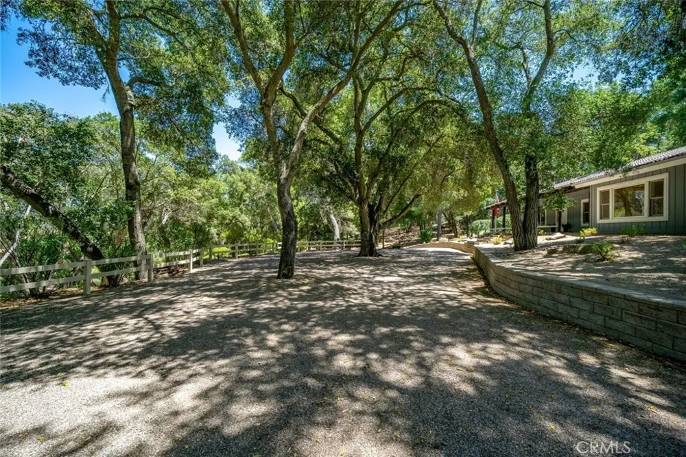 1731 San Fernando Road Atascadero, CA 93422