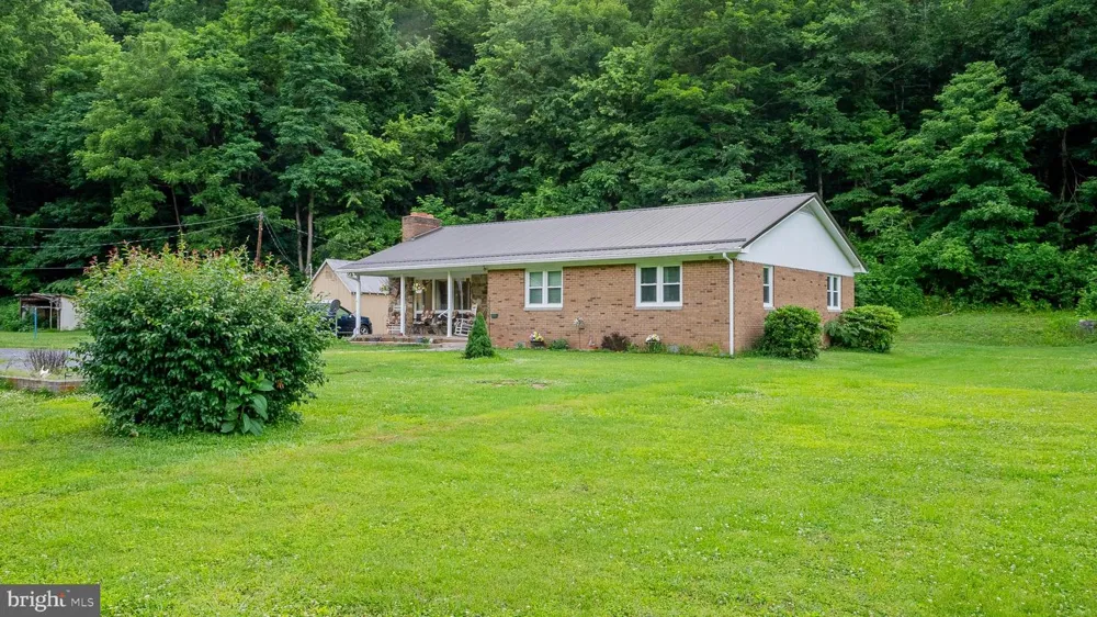 8462 FORK HIGHWAY Cabins, WV 26855