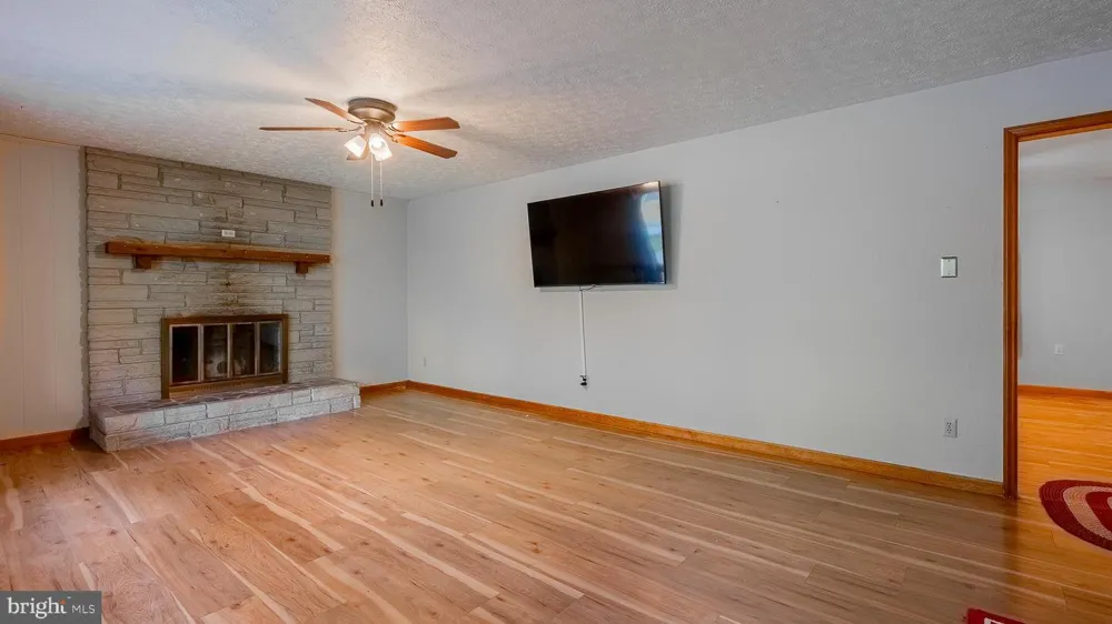 8462 FORK HIGHWAY Cabins, WV 26855