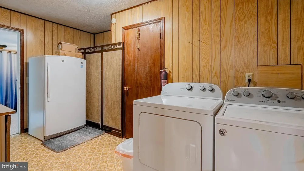 8462 FORK HIGHWAY Cabins, WV 26855